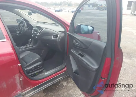 2018 Chevrolet Equinox Premier z USA, uszkodzony, nr VIN 3GNAXMEV0JS538811